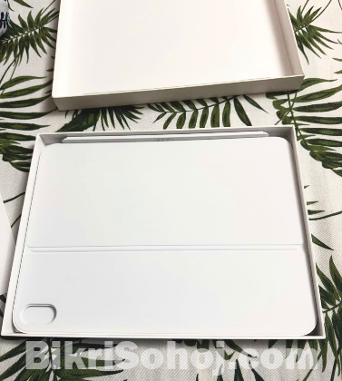 Magic Keyboard Folio